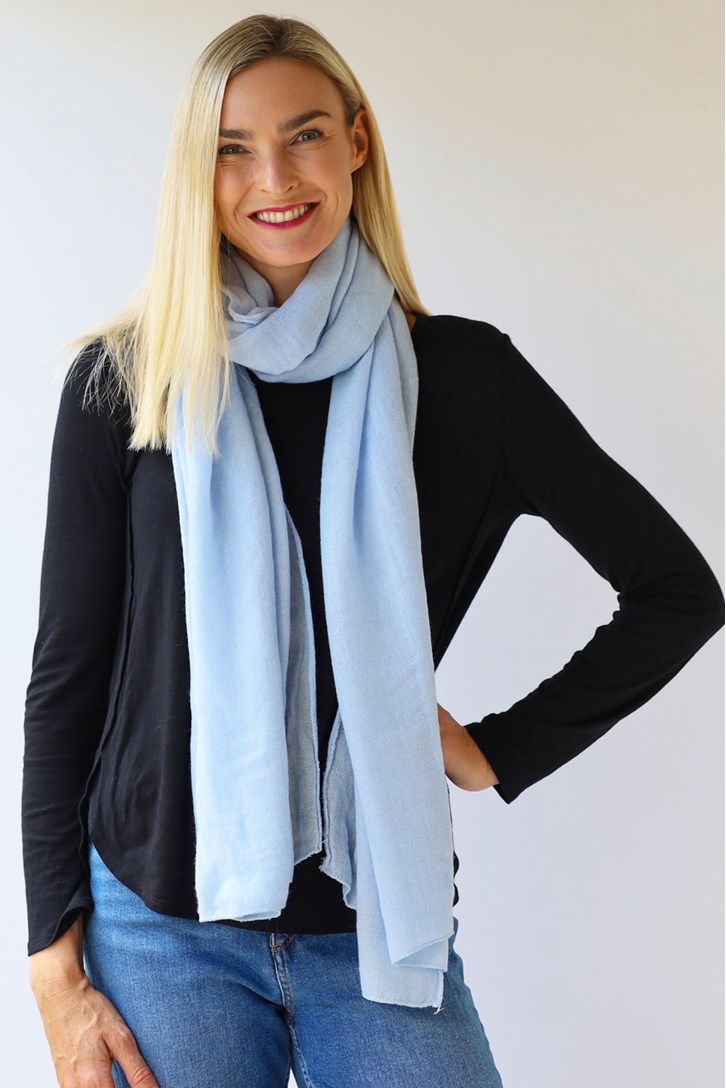 PLAIN SOFT SCARF
